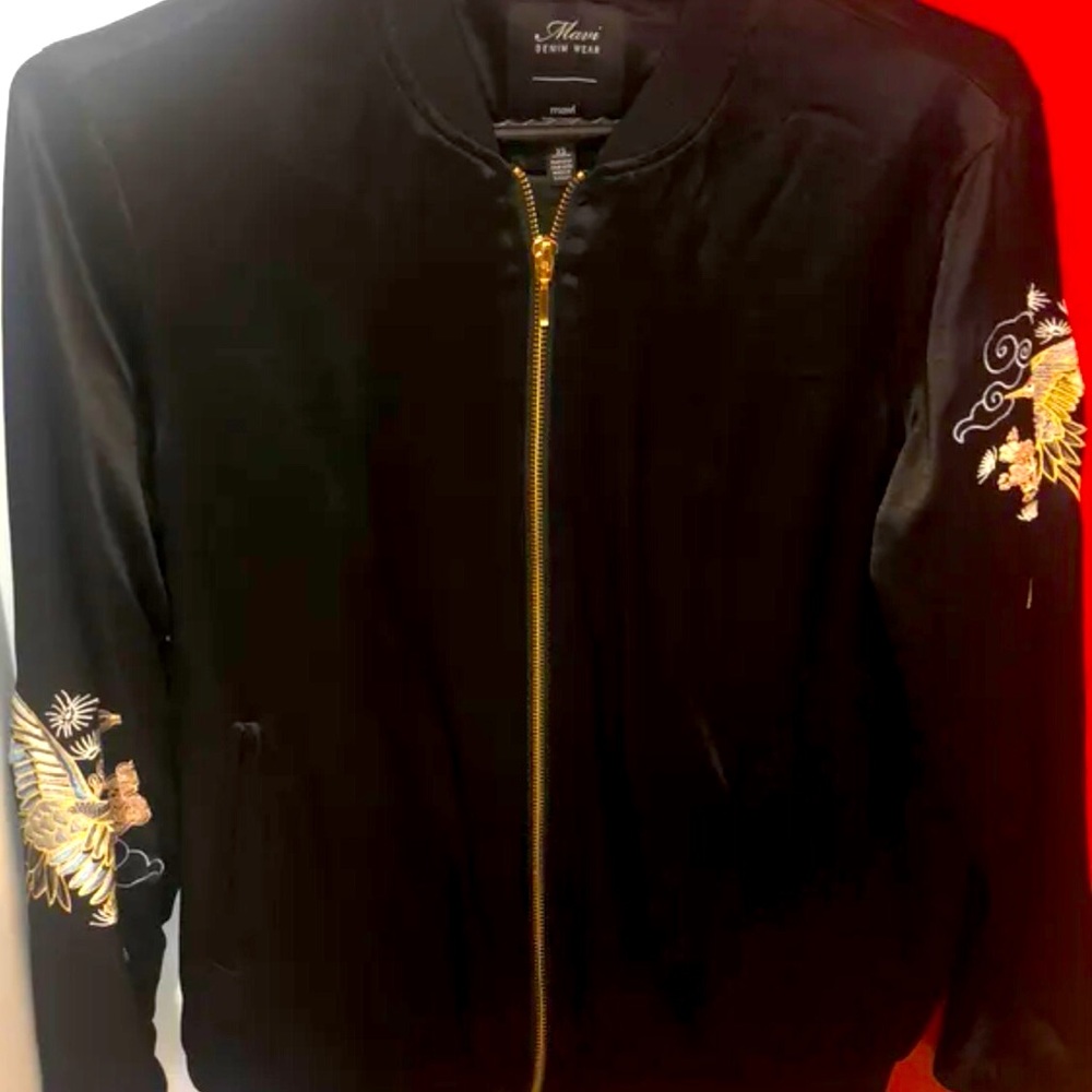 Bomber jacket